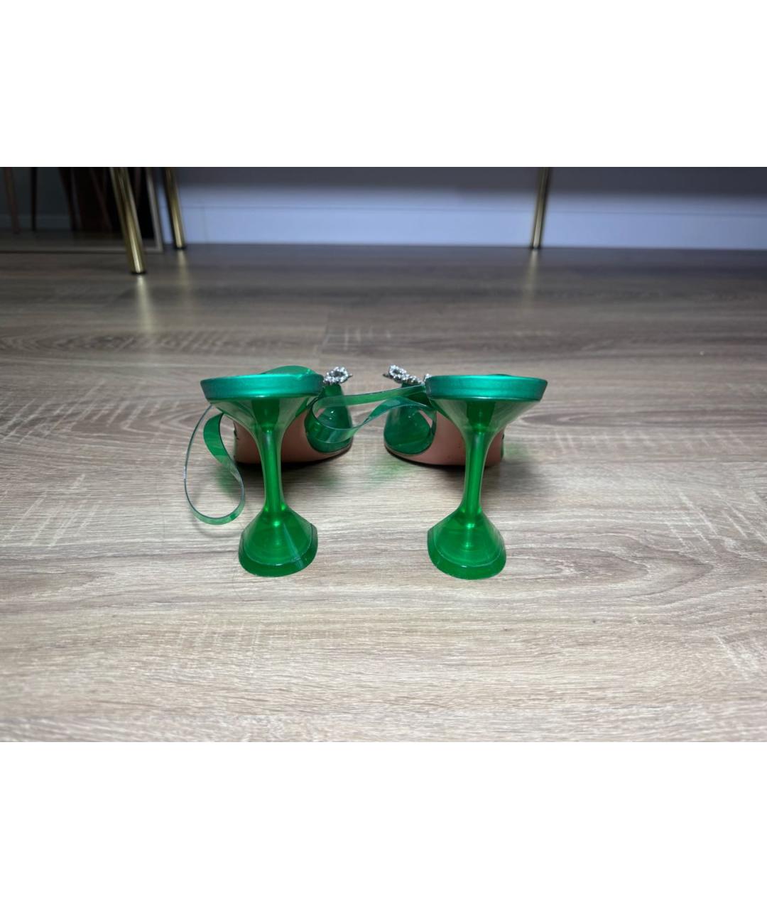 Amina Muaddi Зеленые туфли, фото 4