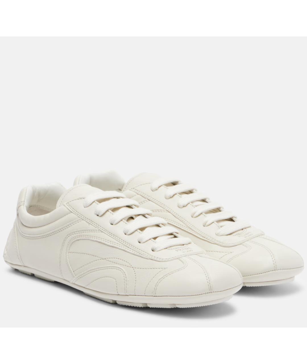 PRADA Белые кожаные низкие кроссовки / кеды, фото 3