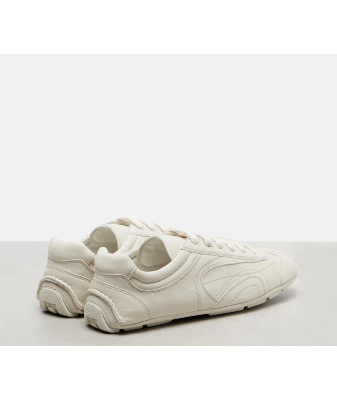 PRADA Белые кожаные низкие кроссовки / кеды, фото 5