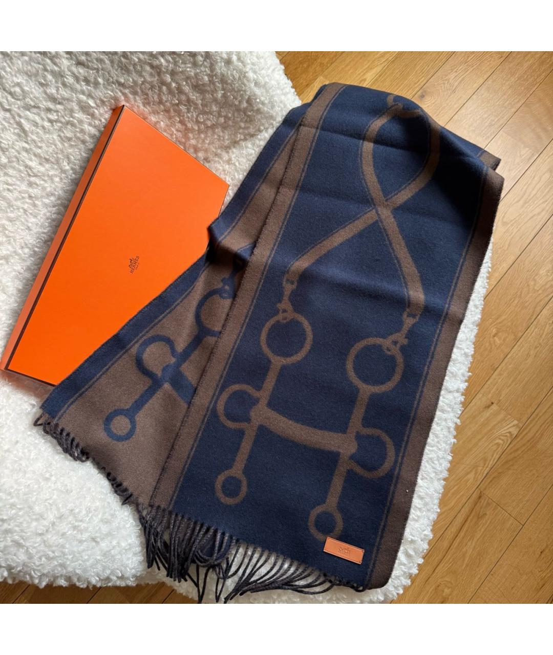 HERMES Темно-синий кашемировый шарф, фото 3