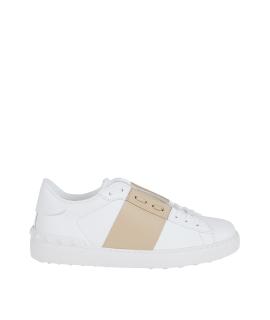 VALENTINO Низкие кроссовки / кеды