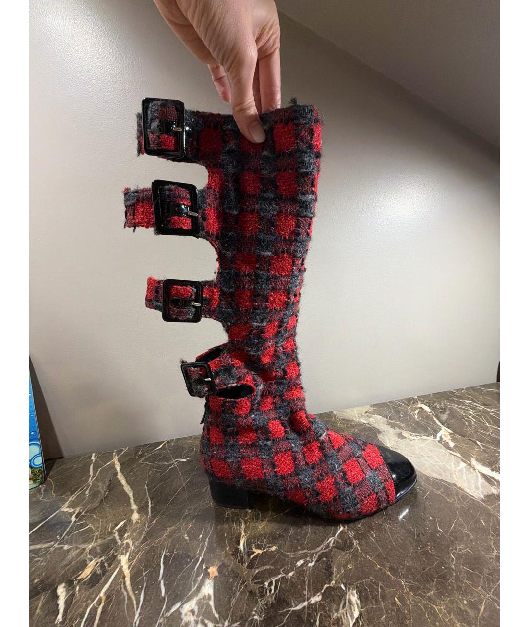 CHANEL Красные текстильные сапоги, фото 6