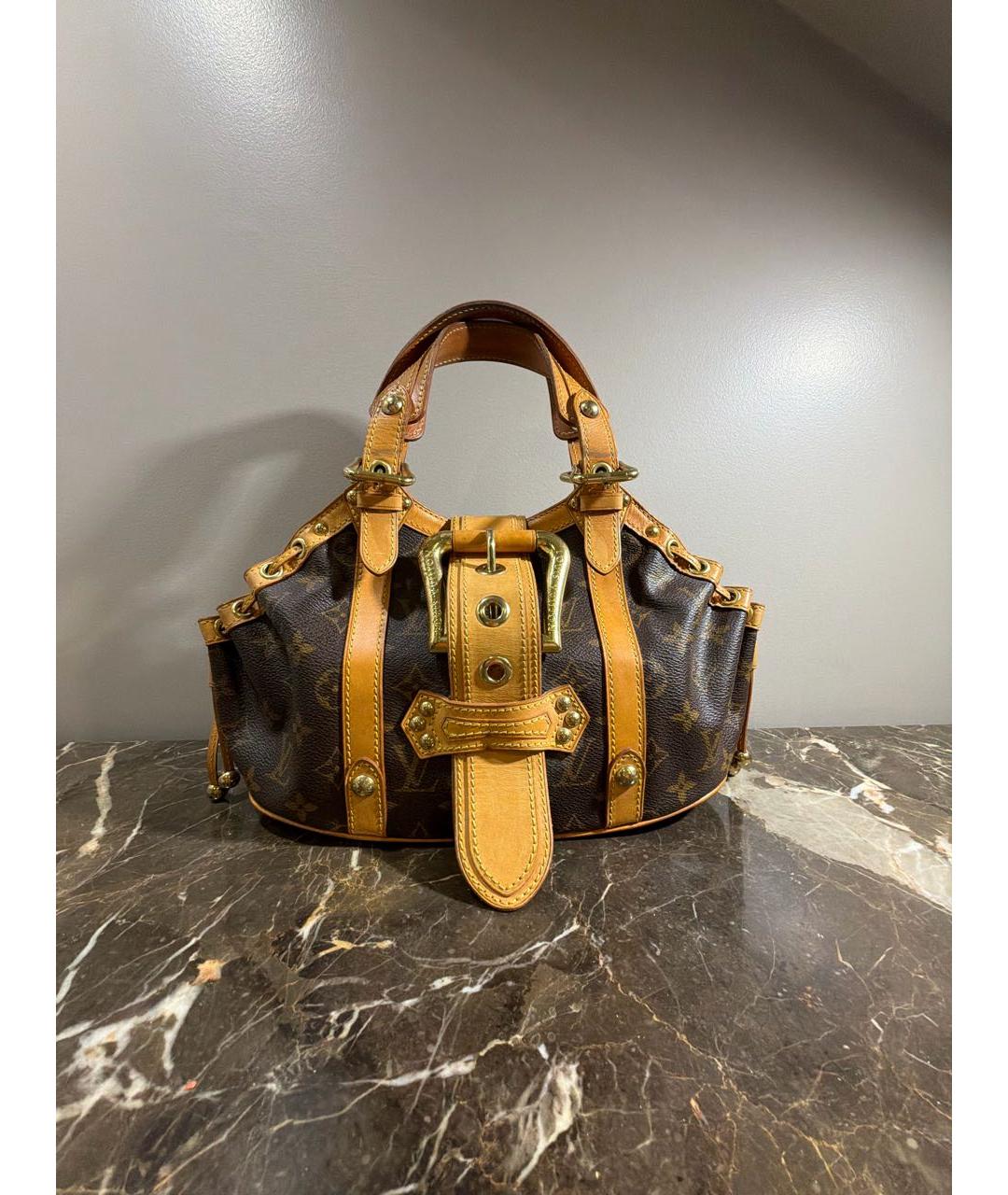 LOUIS VUITTON Коричневая кожаная сумка с короткими ручками, фото 5