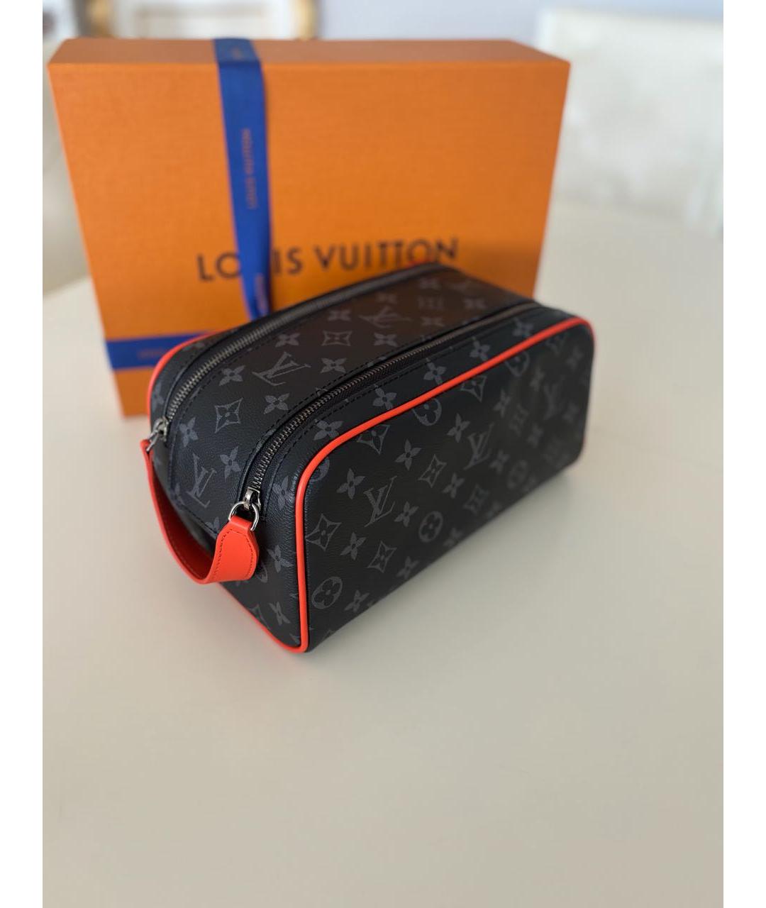 LOUIS VUITTON Черная косметичка, фото 8