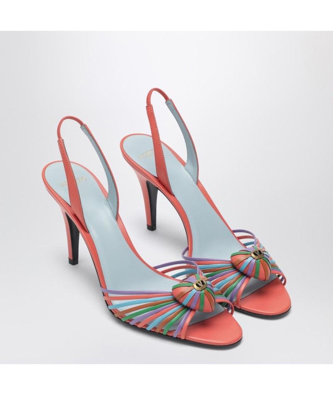 VALENTINO Красные кожаные босоножки, фото 2