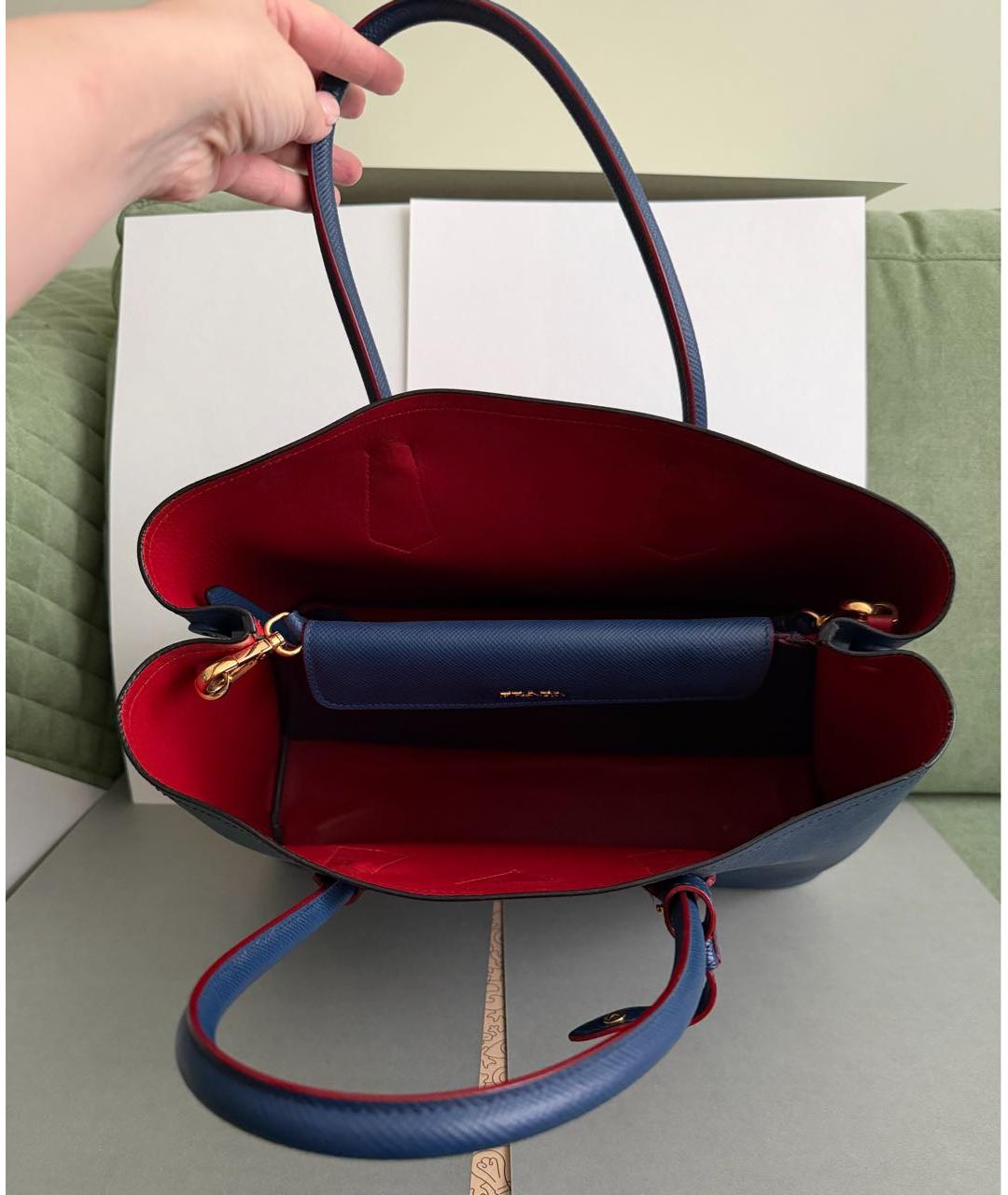 PRADA Синяя кожаная сумка с короткими ручками, фото 4