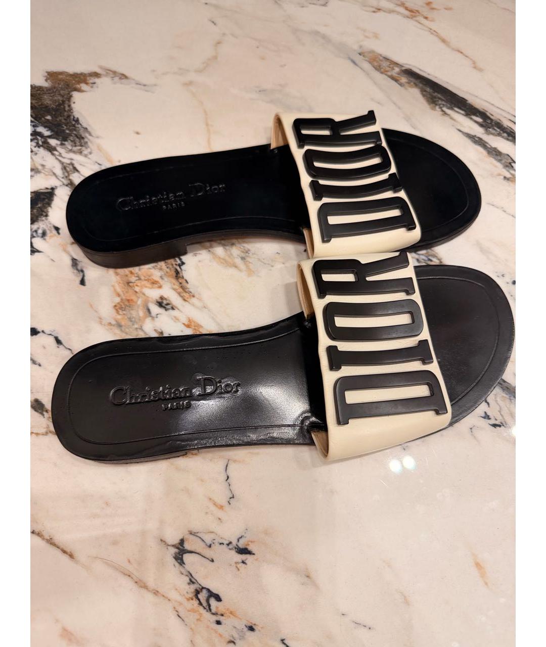 CHRISTIAN DIOR Белые кожаные шлепанцы, фото 3