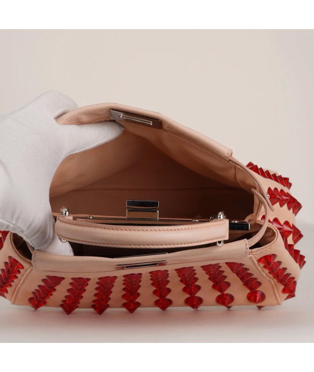 FENDI Бежевая кожаная сумка с короткими ручками, фото 6