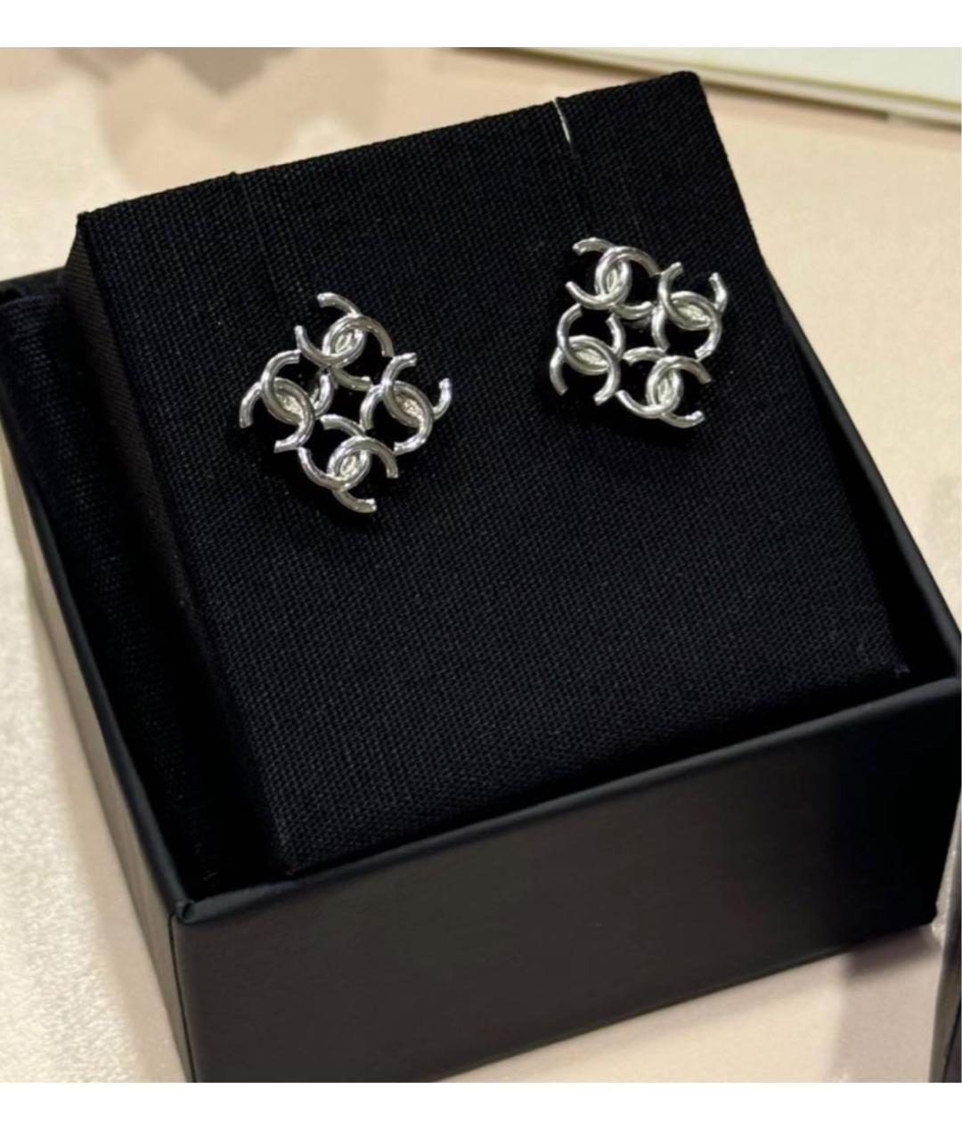 CHANEL Серебряные металлические серьги, фото 3