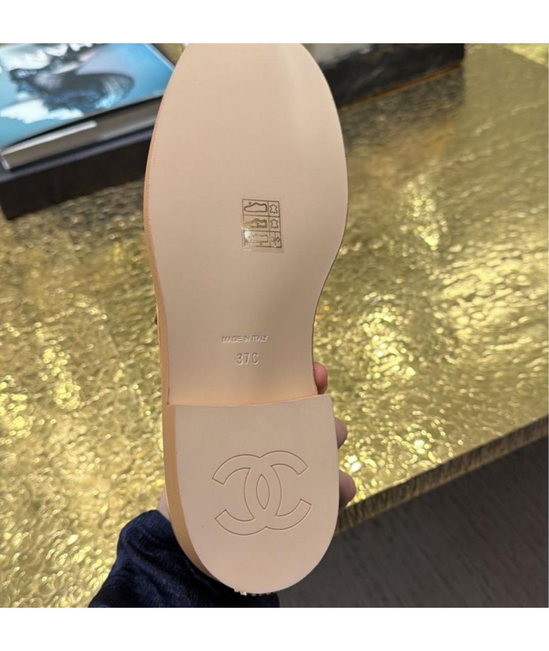 CHANEL Бежевые кожаные лоферы, фото 2