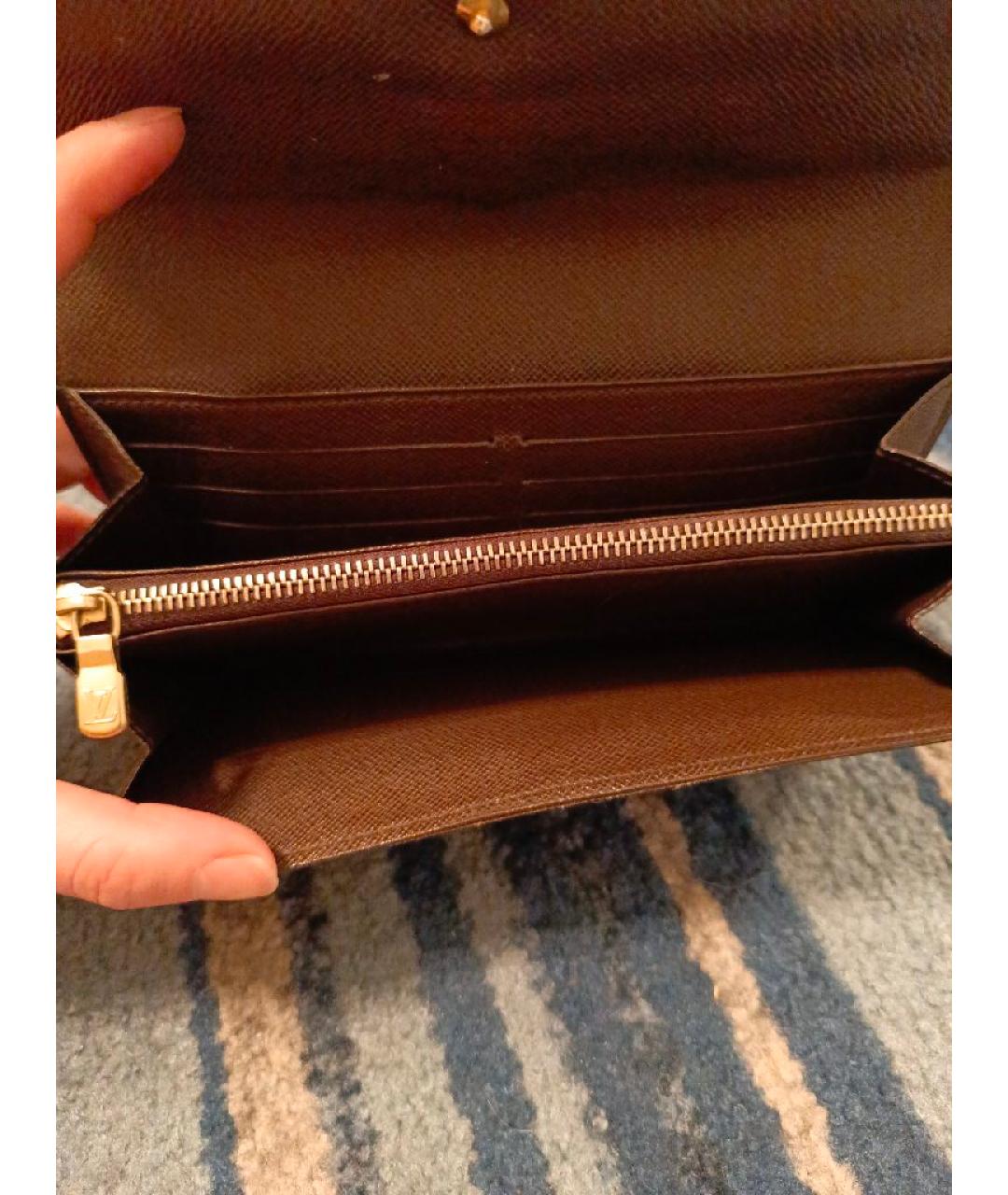 LOUIS VUITTON Коричневый кошелек, фото 3