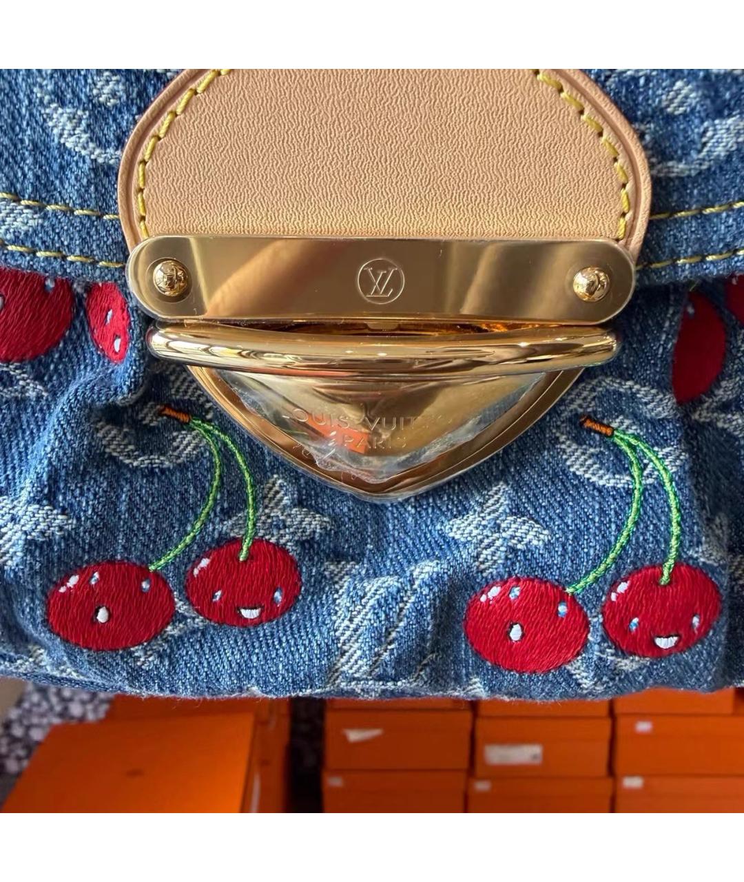 LOUIS VUITTON Голубая сумка с короткими ручками, фото 3