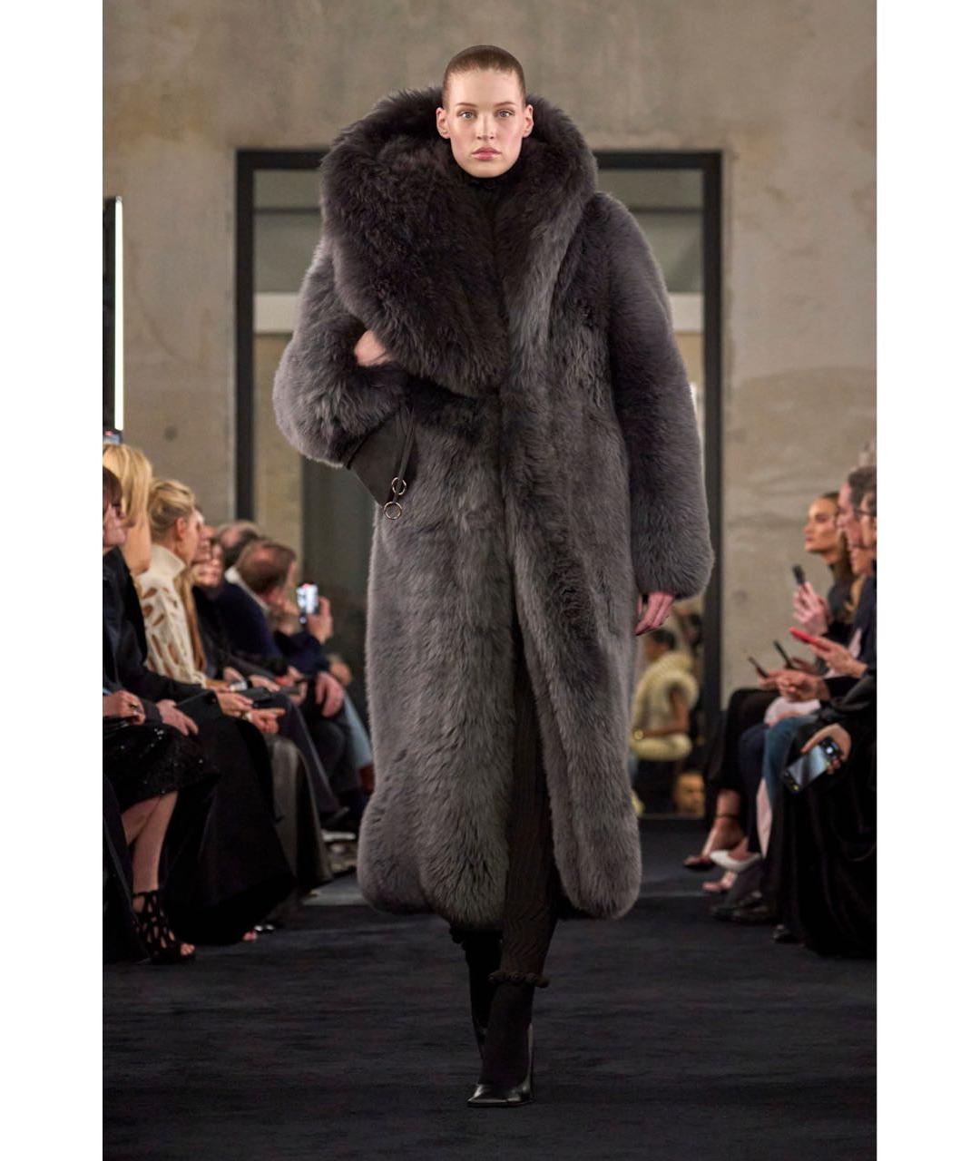 ALAIA Черные кожаные туфли, фото 6