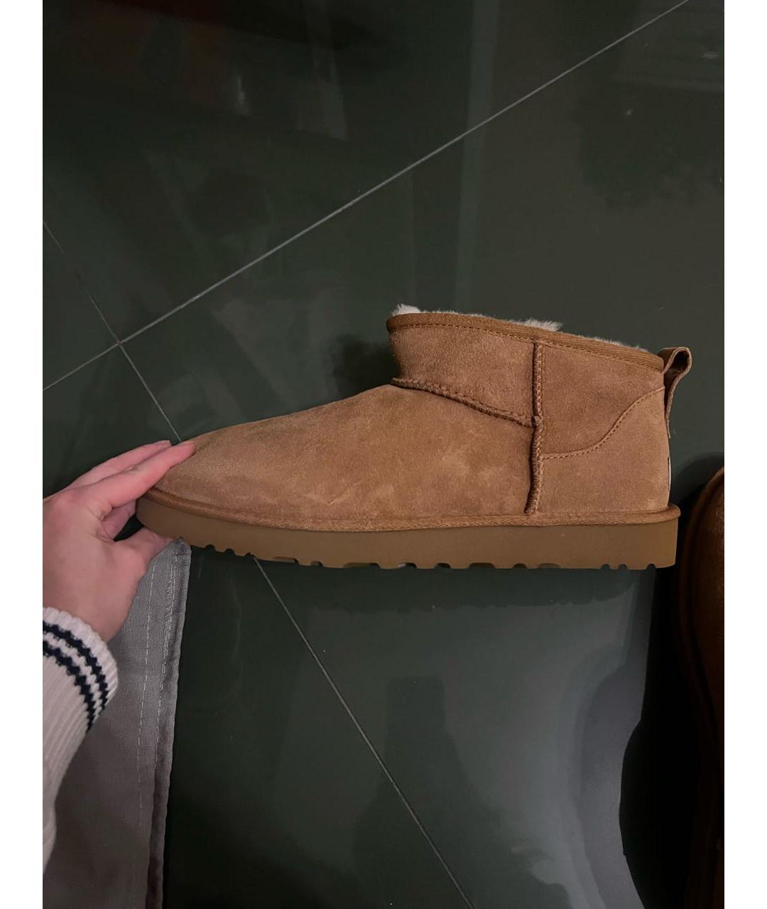 UGG AUSTRALIA Бежевые замшевые низкие ботинки, фото 7