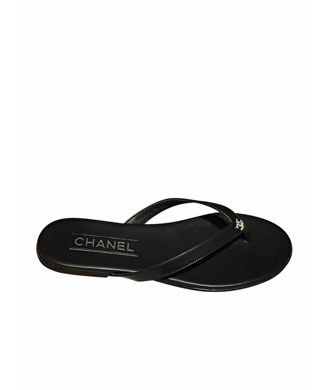 CHANEL Черные кожаные шлепанцы, фото 1