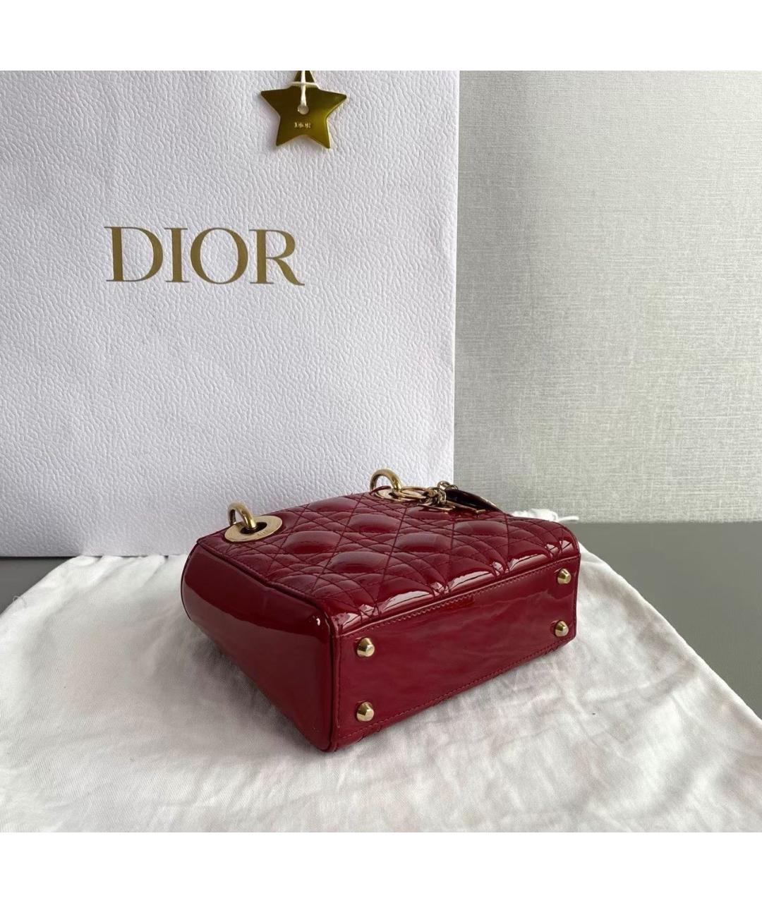 CHRISTIAN DIOR Красная сумка с короткими ручками из лакированной кожи, фото 6