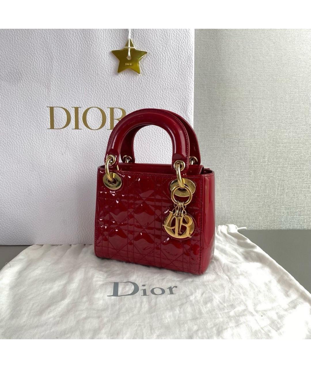 CHRISTIAN DIOR Красная сумка с короткими ручками из лакированной кожи, фото 3