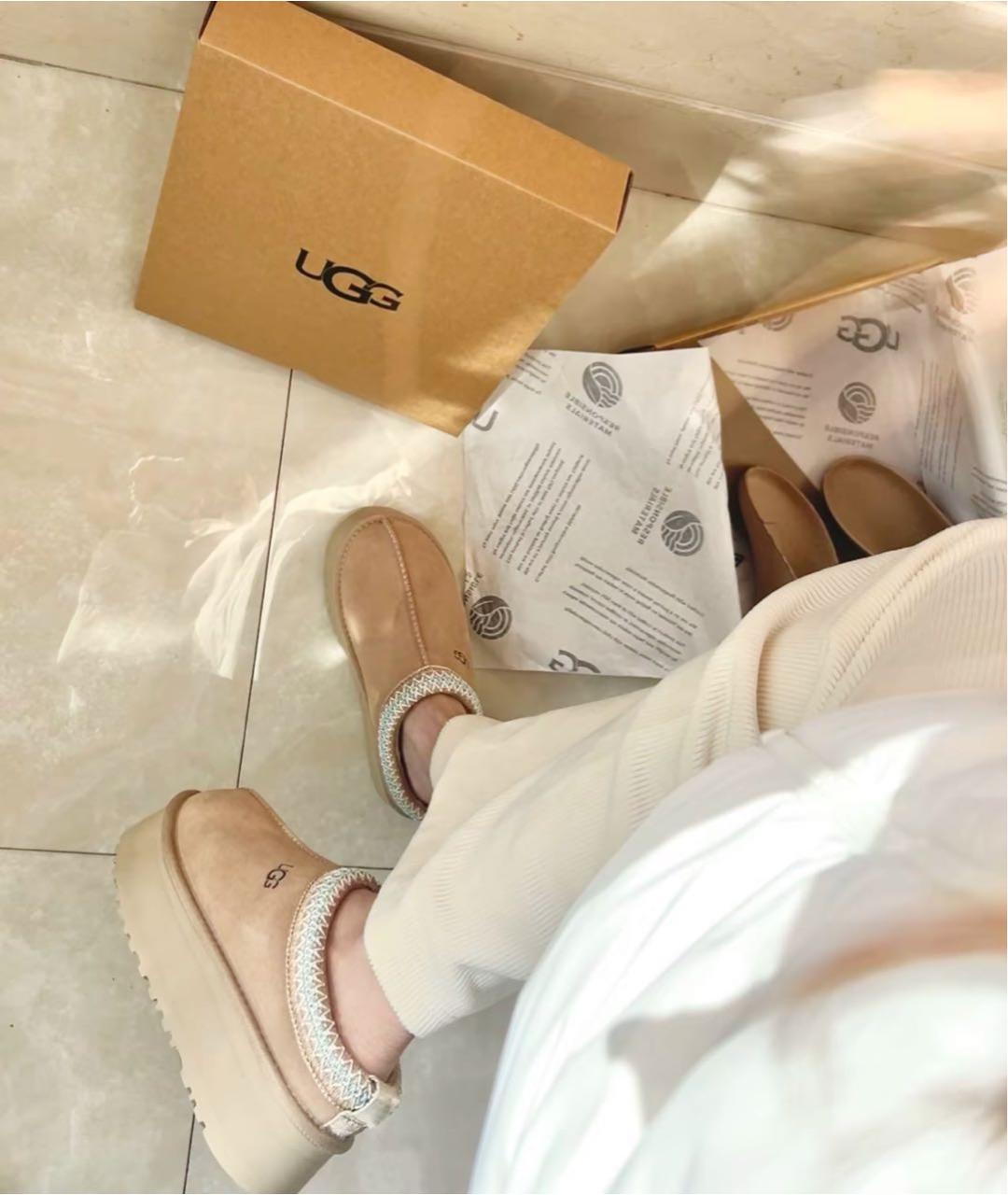 UGG AUSTRALIA Бежевые замшевые сабо, фото 7