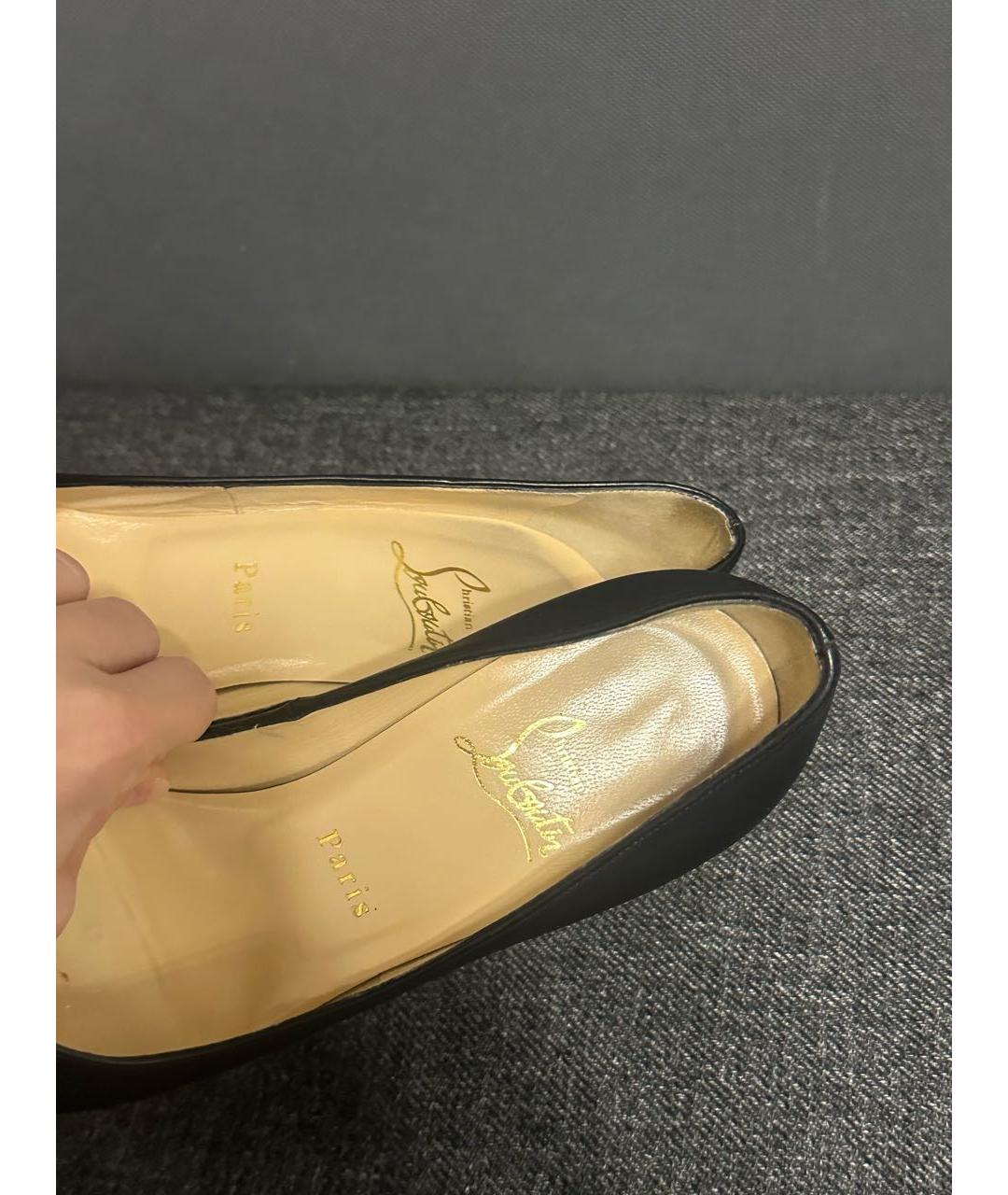 CHRISTIAN LOUBOUTIN Черные кожаные туфли, фото 3