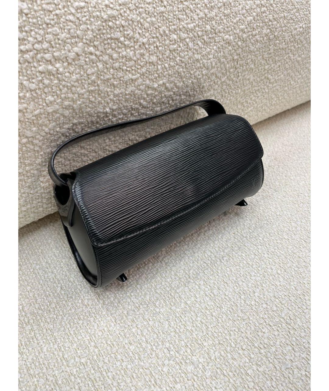 LOUIS VUITTON Черная кожаная сумка с короткими ручками, фото 2