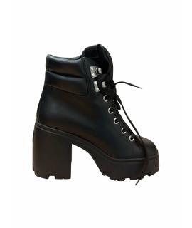 MIU MIU Ботинки