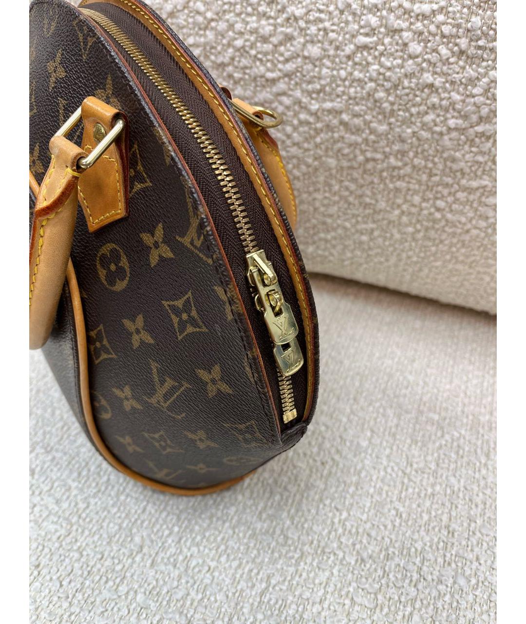 LOUIS VUITTON Коричневая сумка с короткими ручками, фото 8