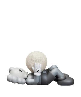 KAWS Скульптура
