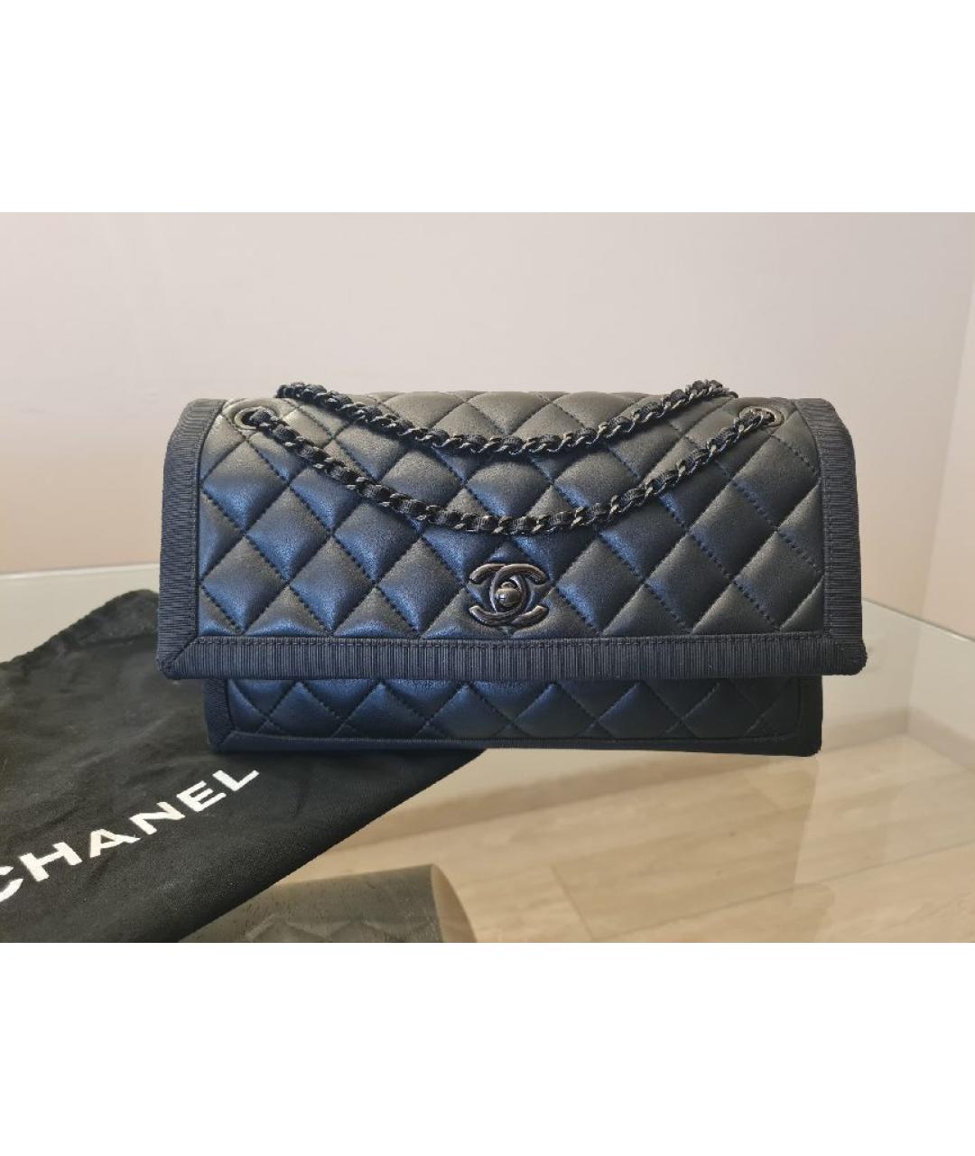 CHANEL Черная кожаная сумка через плечо, фото 2