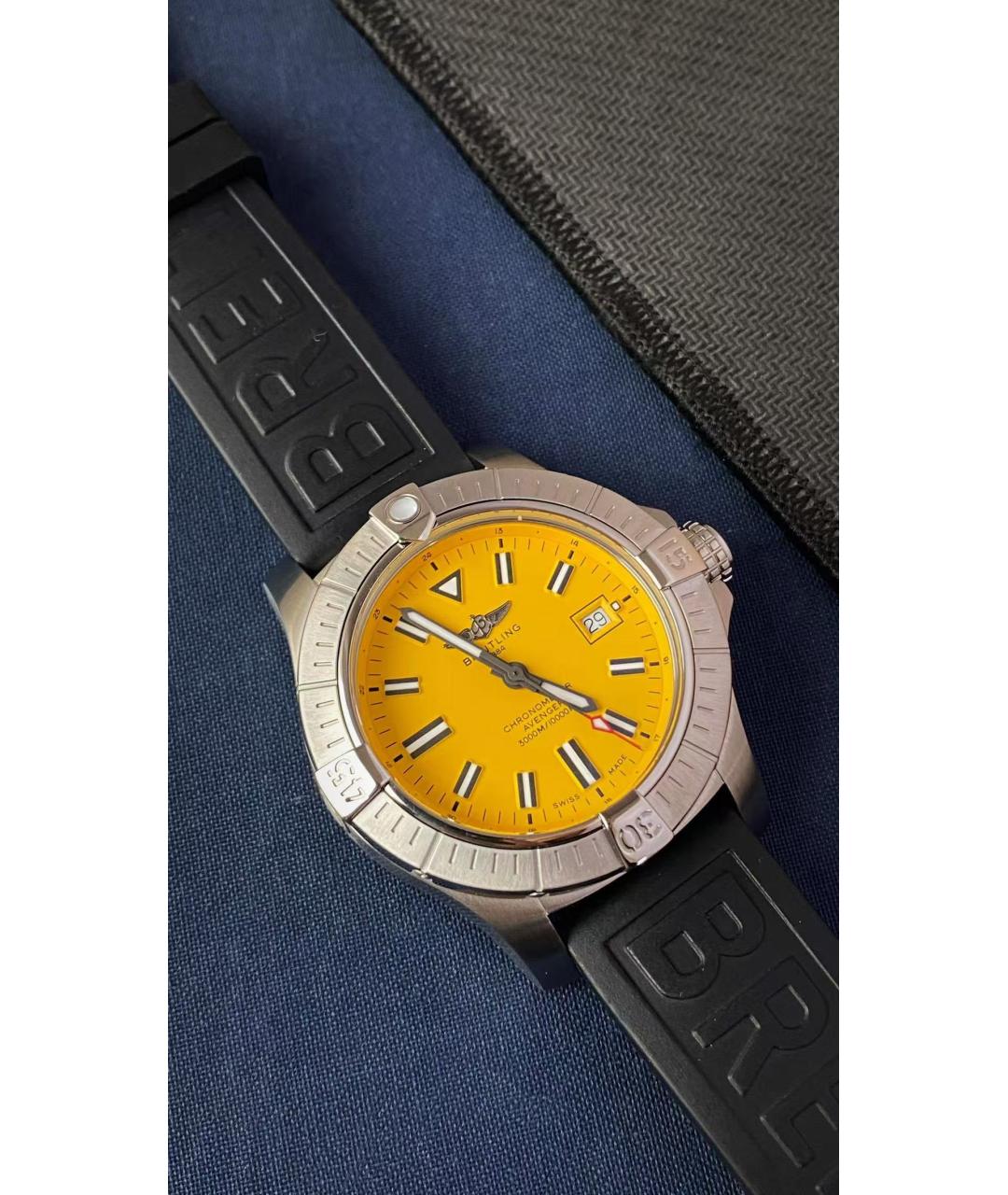 BREITLING Желтые часы, фото 3