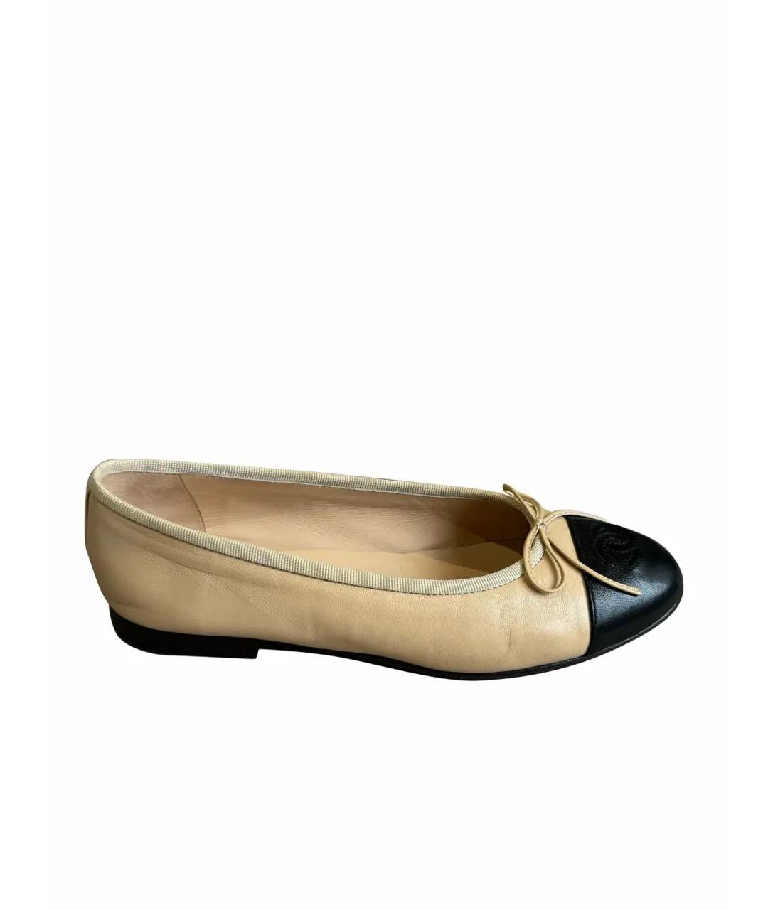 CHANEL Бежевые кожаные балетки, фото 5