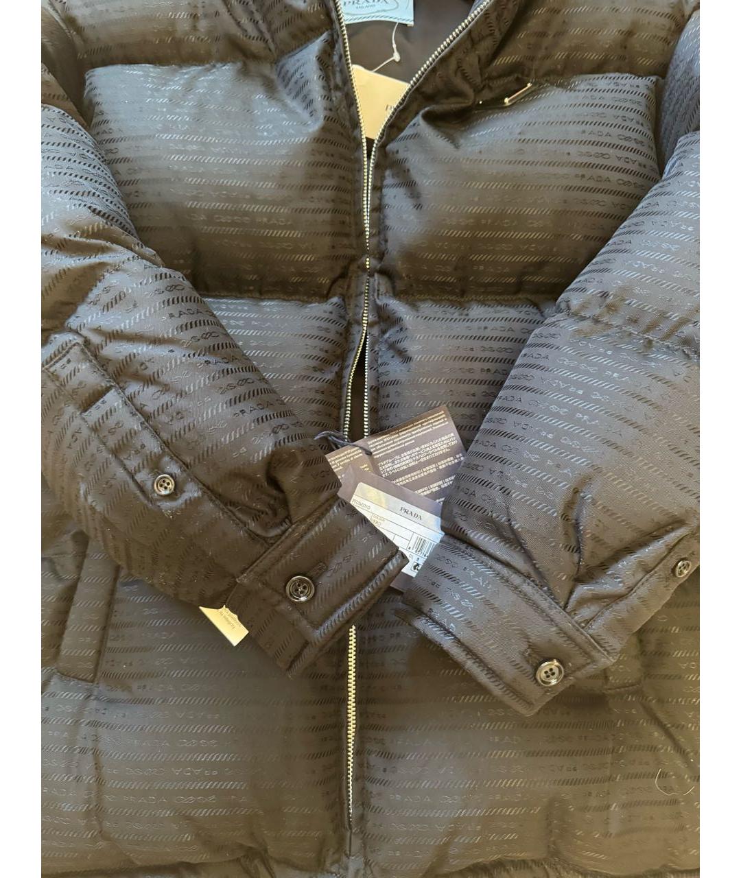 PRADA Черный полиамидовый пуховик, фото 2