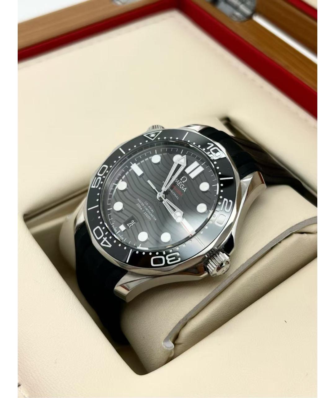 OMEGA Черные часы, фото 3