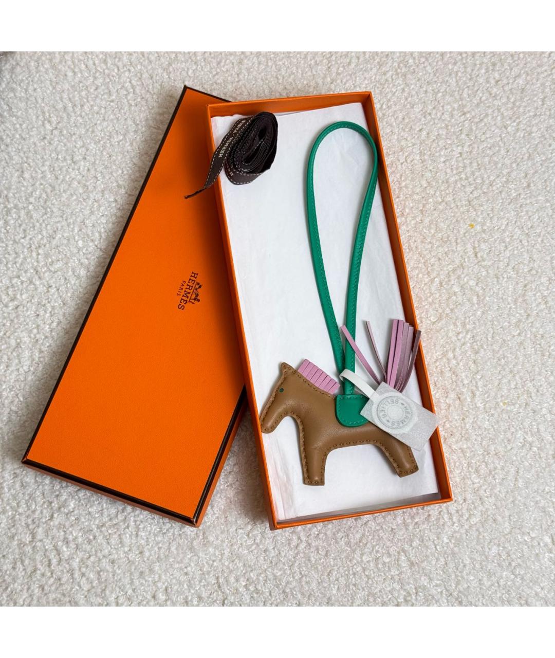 HERMES Коричневый брелок, фото 2