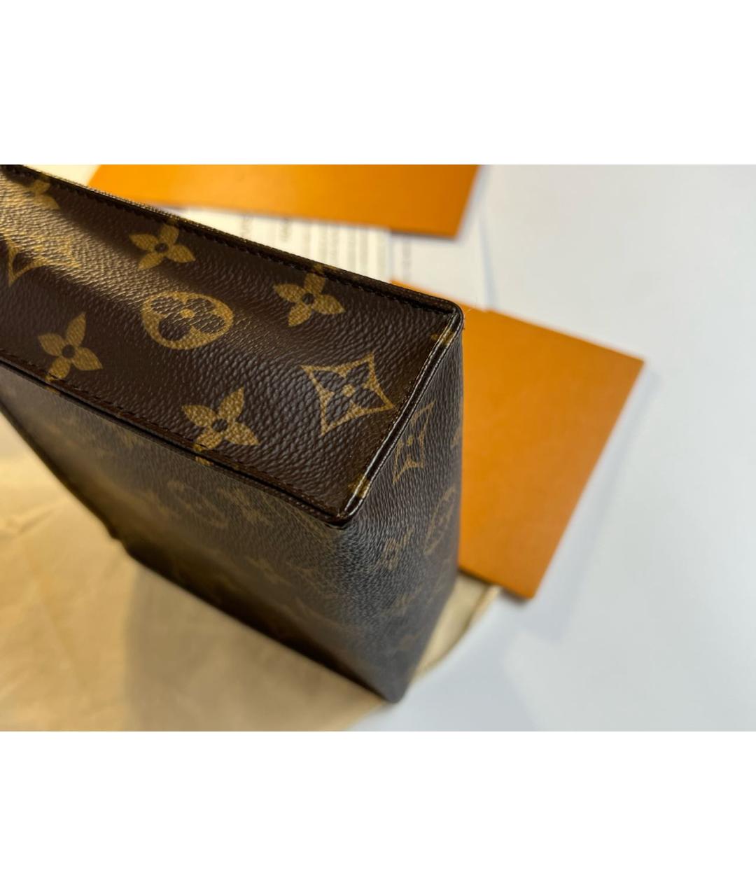 LOUIS VUITTON Коричневая косметичка, фото 5