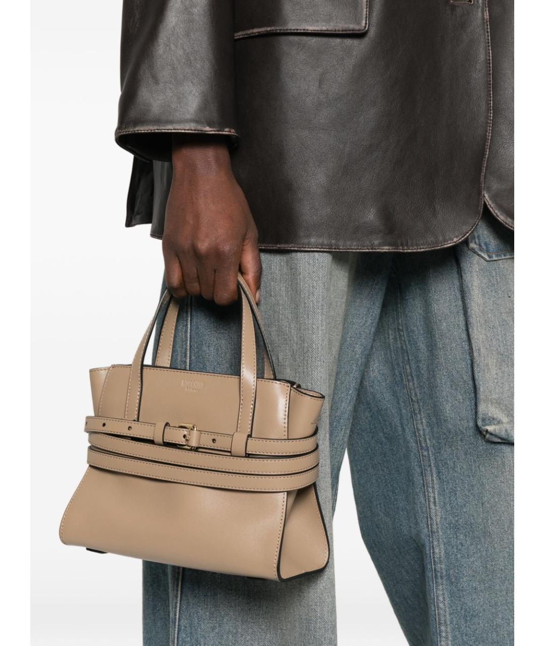 MOSCHINO Бежевая кожаная сумка с короткими ручками, фото 2