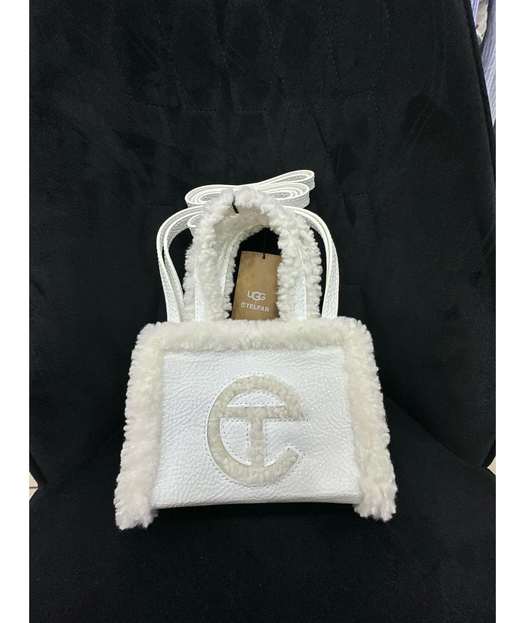 UGG AUSTRALIA Белая сумка через плечо из лакированной кожи, фото 5