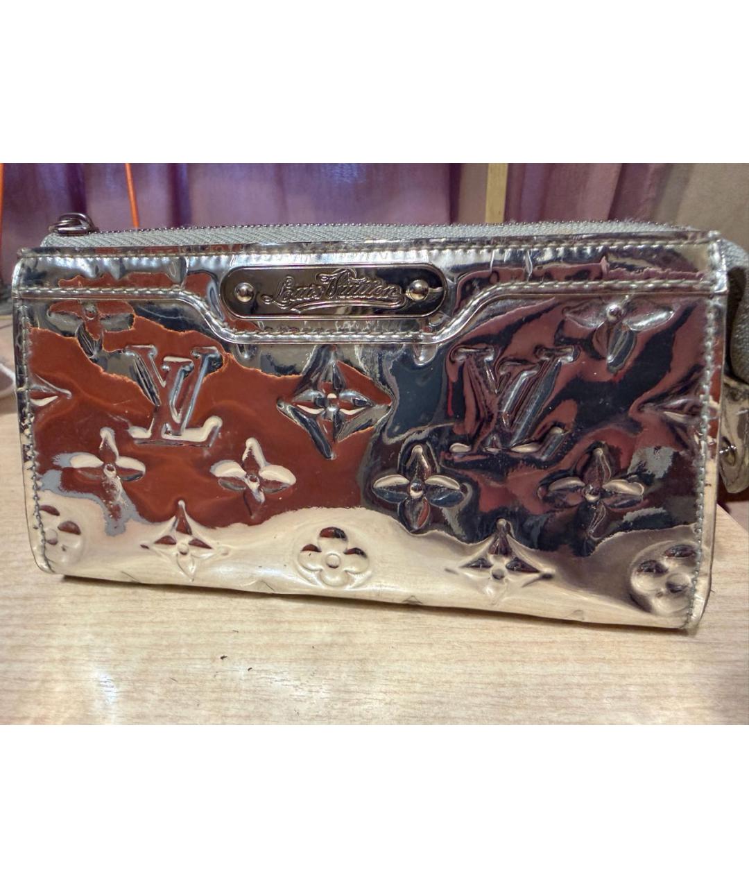 LOUIS VUITTON Серебрянный кошелек, фото 4