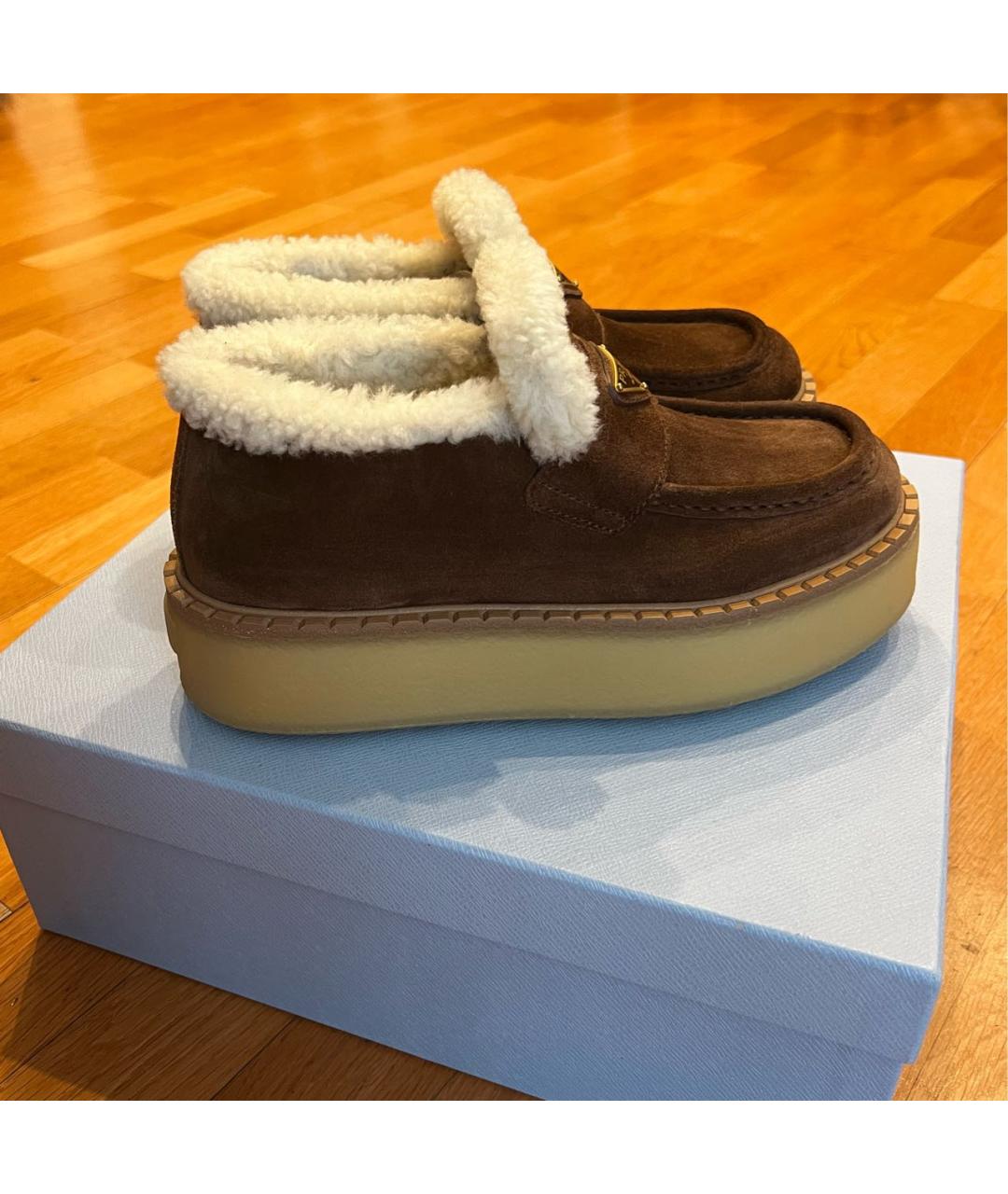 PRADA Коричневые замшевые ботинки, фото 9