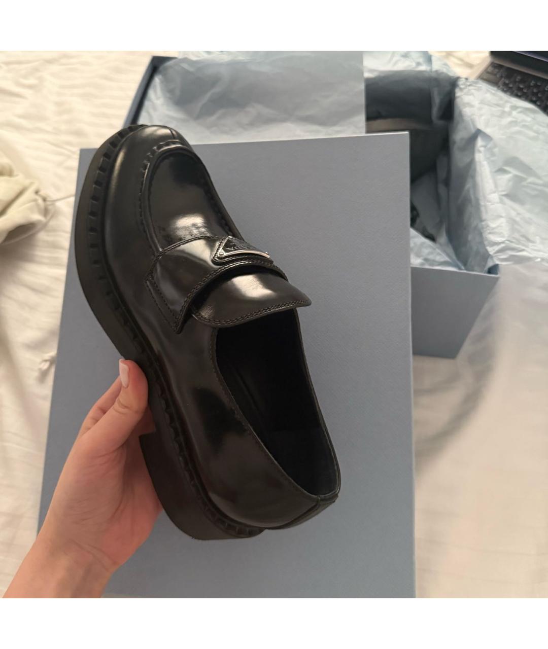PRADA Черные лоферы из лакированной кожи, фото 3
