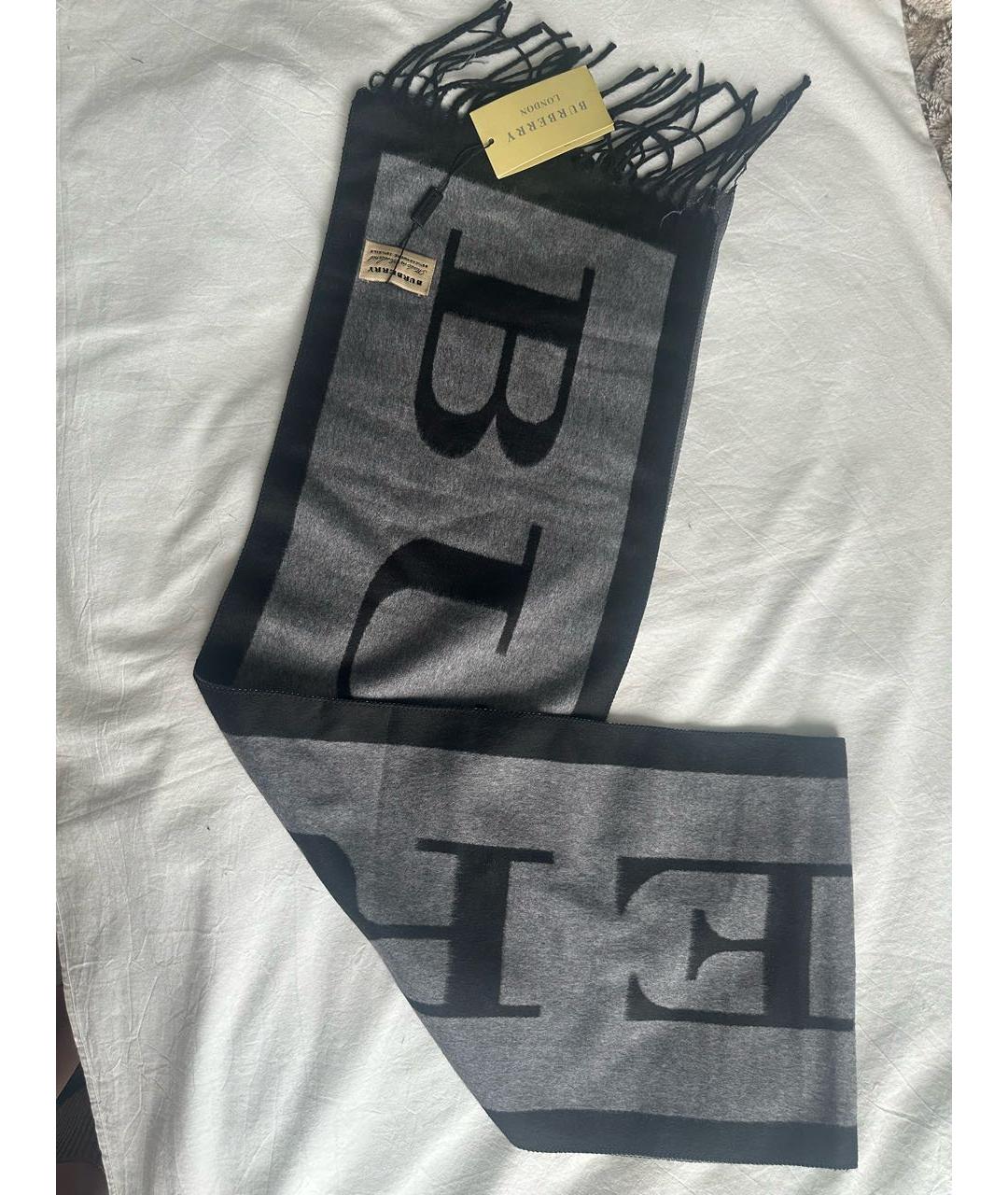 BURBERRY Серый кашемировый шарф, фото 2