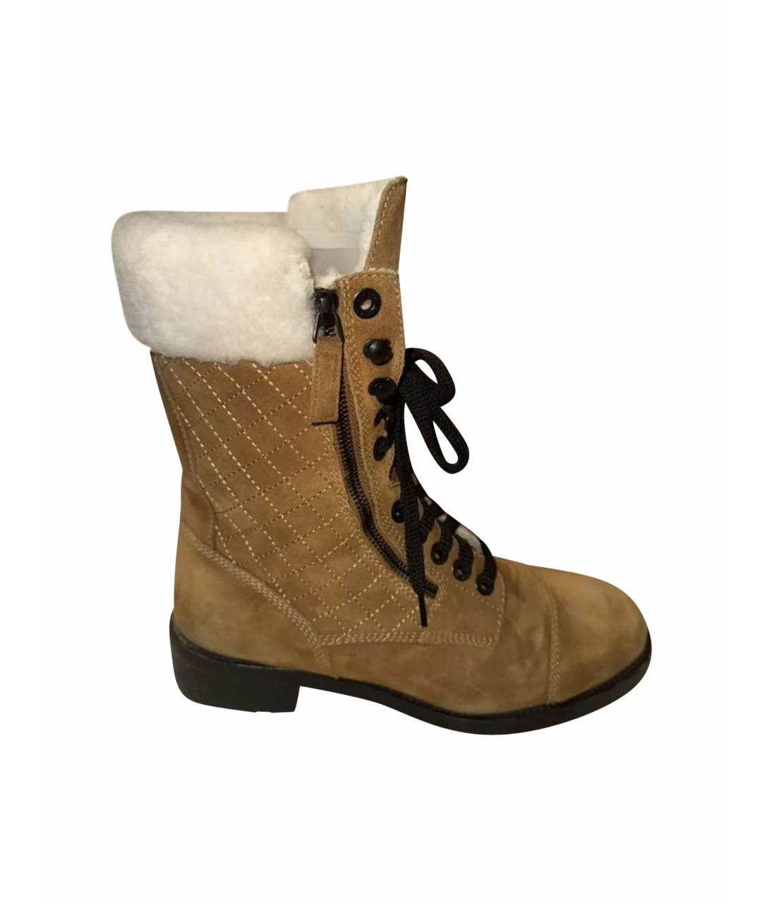 CHANEL Коричневые замшевые ботинки, фото 1