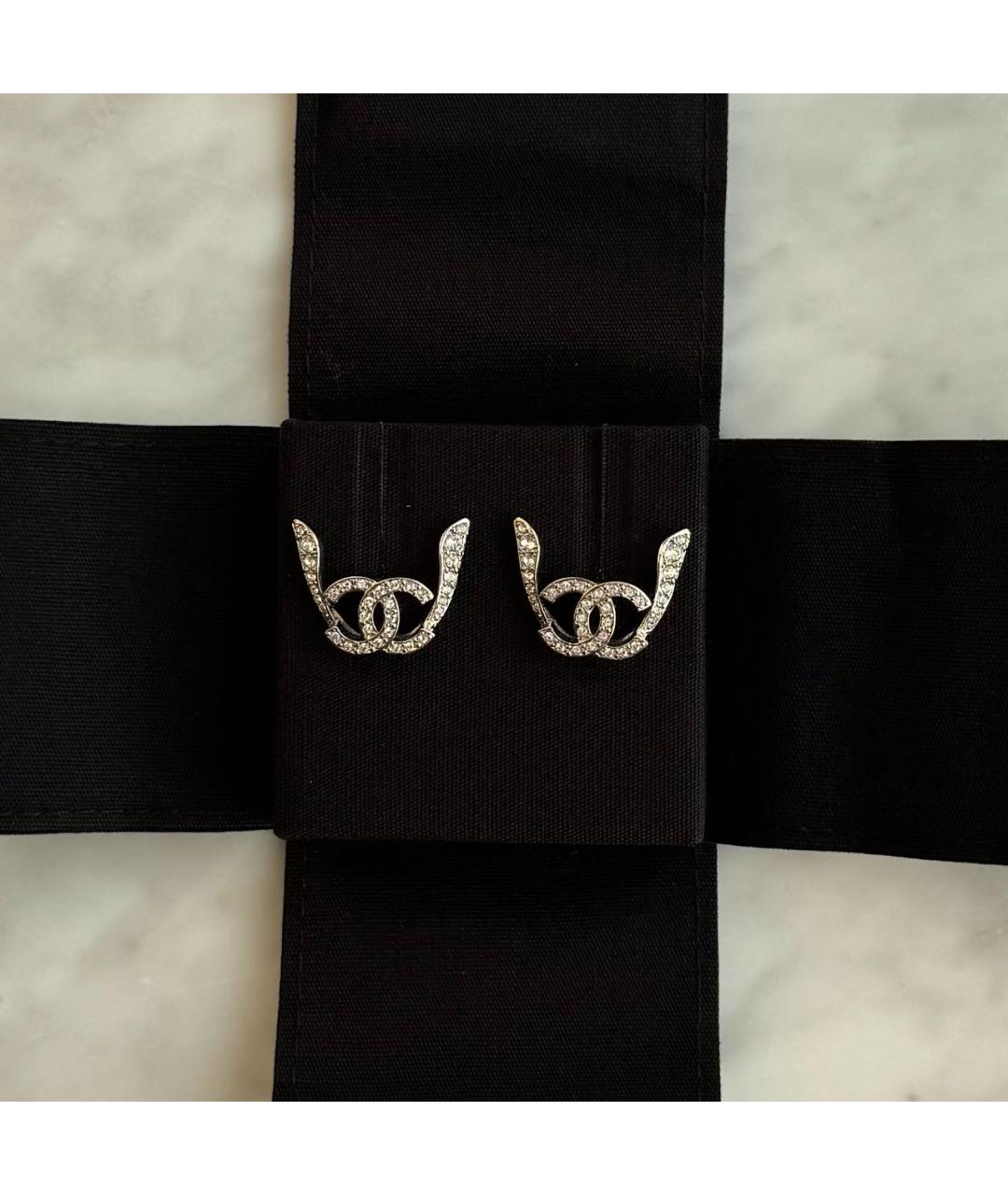 CHANEL Серебряные металлические серьги, фото 3