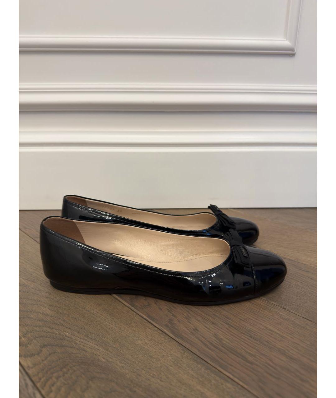 PRADA Черные балетки из лакированной кожи, фото 7