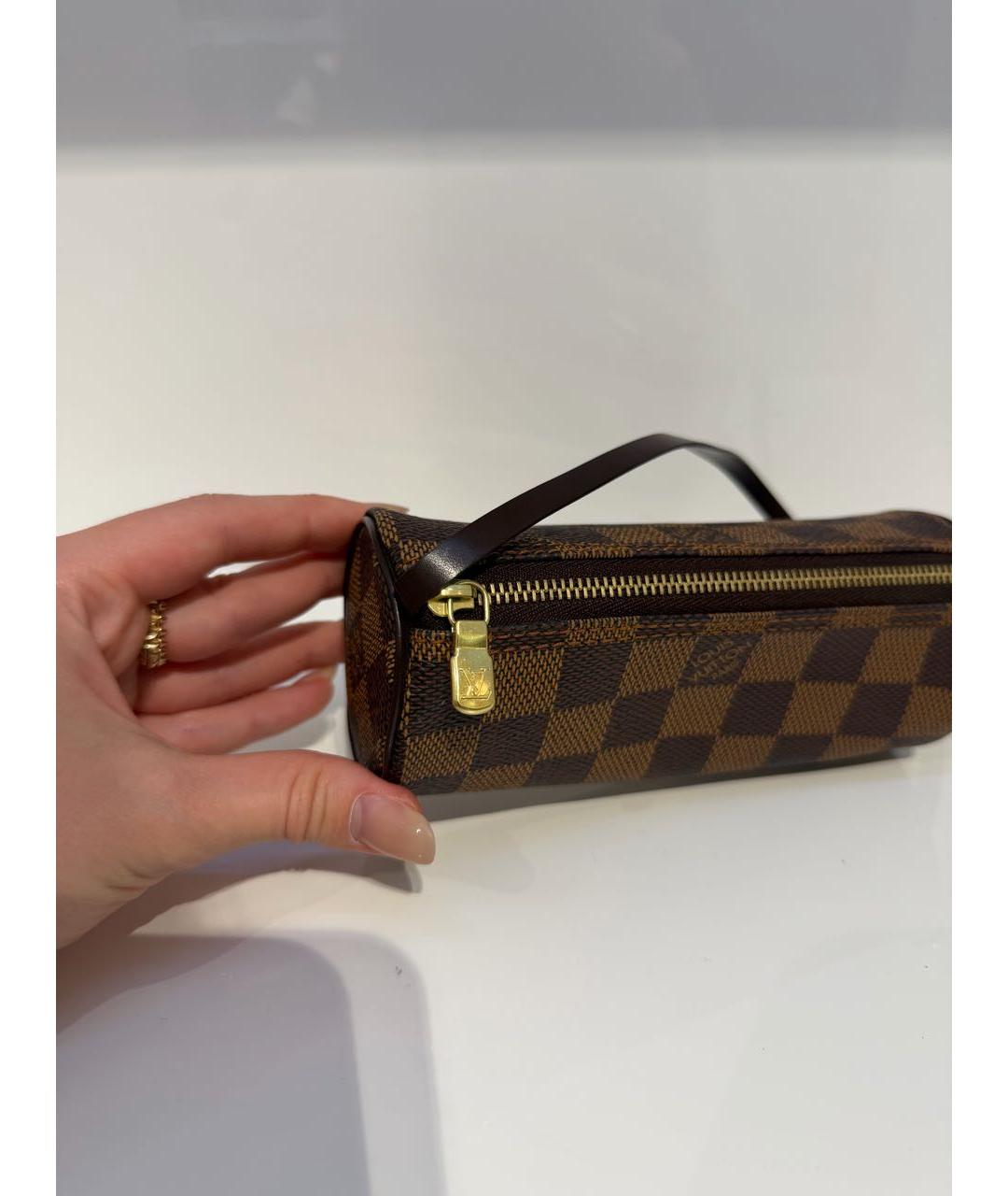 LOUIS VUITTON Коричневая кожаная сумка с короткими ручками, фото 7