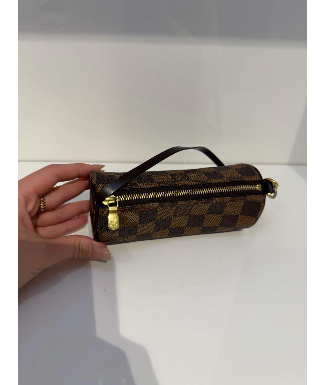 LOUIS VUITTON Коричневая кожаная сумка с короткими ручками, фото 6