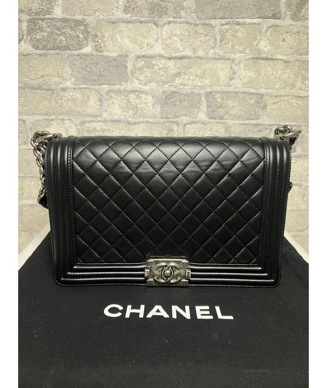 CHANEL Черная кожаная сумка через плечо, фото 9