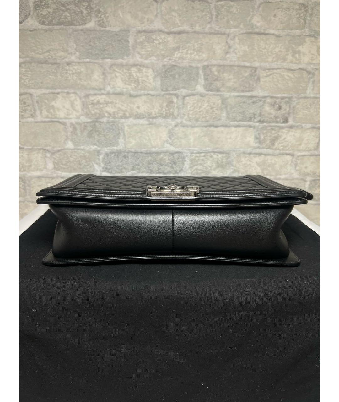 CHANEL Черная кожаная сумка через плечо, фото 6