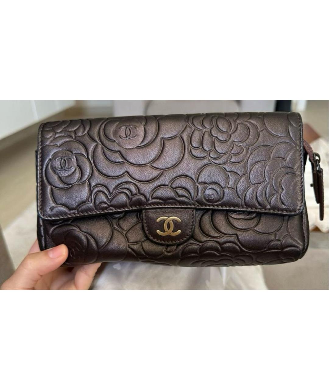 CHANEL Коричневая кожаная косметичка, фото 4