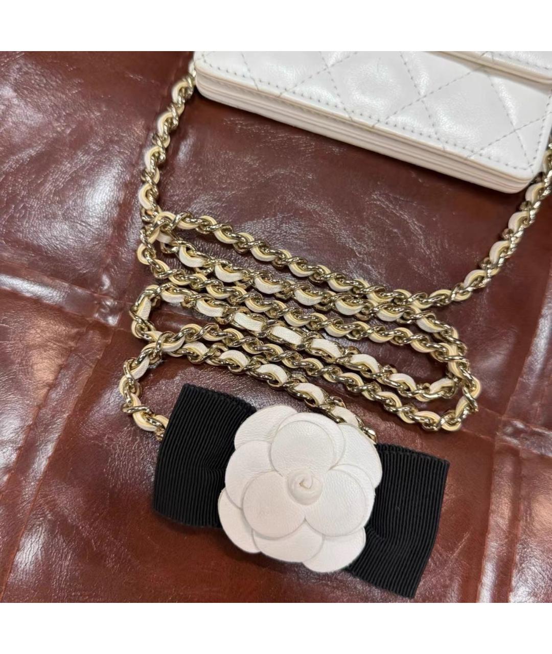 CHANEL Белая кожаная сумка через плечо, фото 2