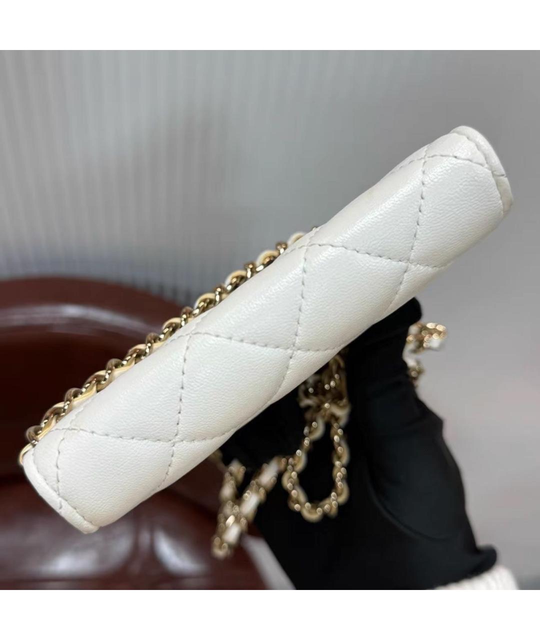 CHANEL Белая кожаная сумка через плечо, фото 5